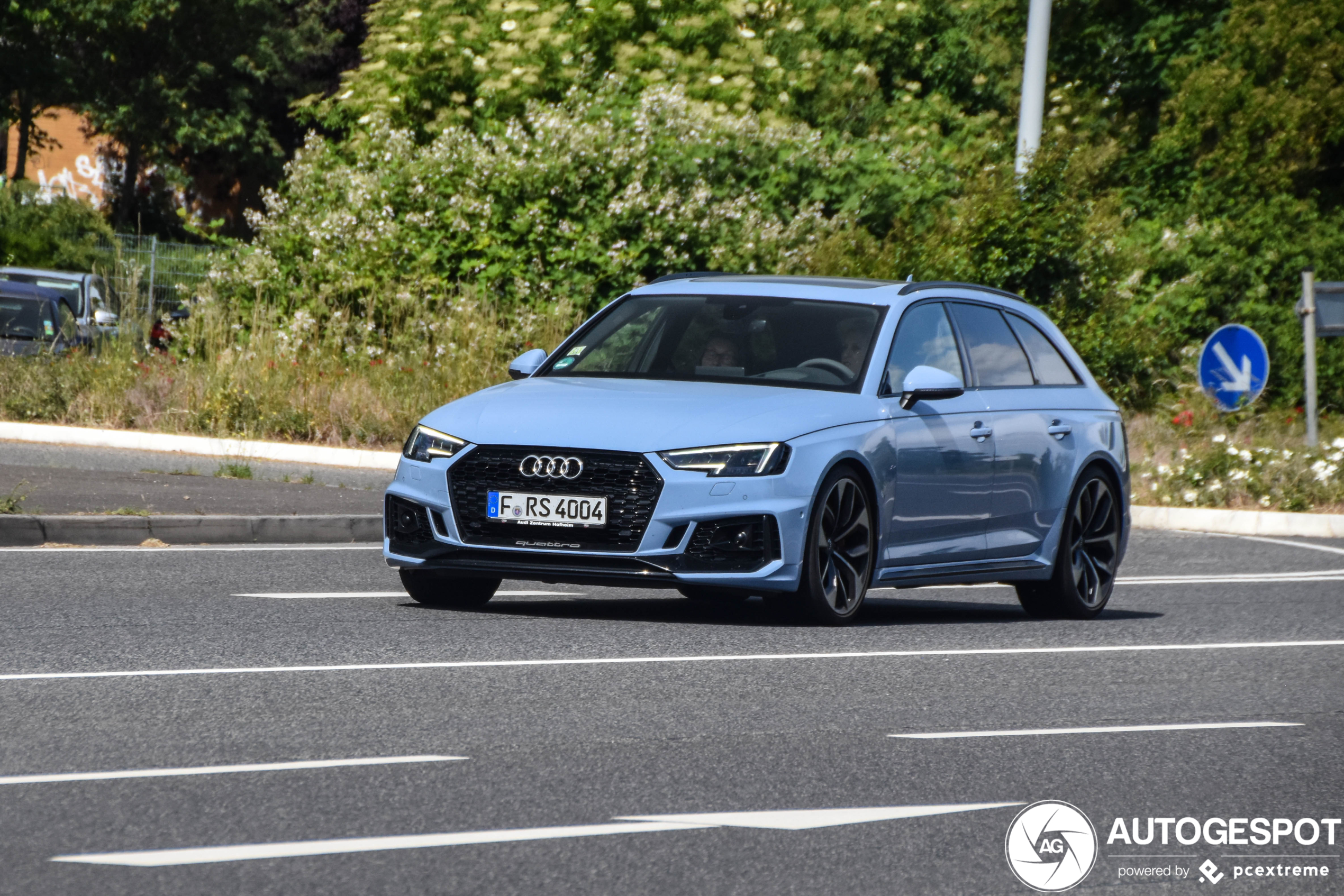 Audi RS4 Avant B9