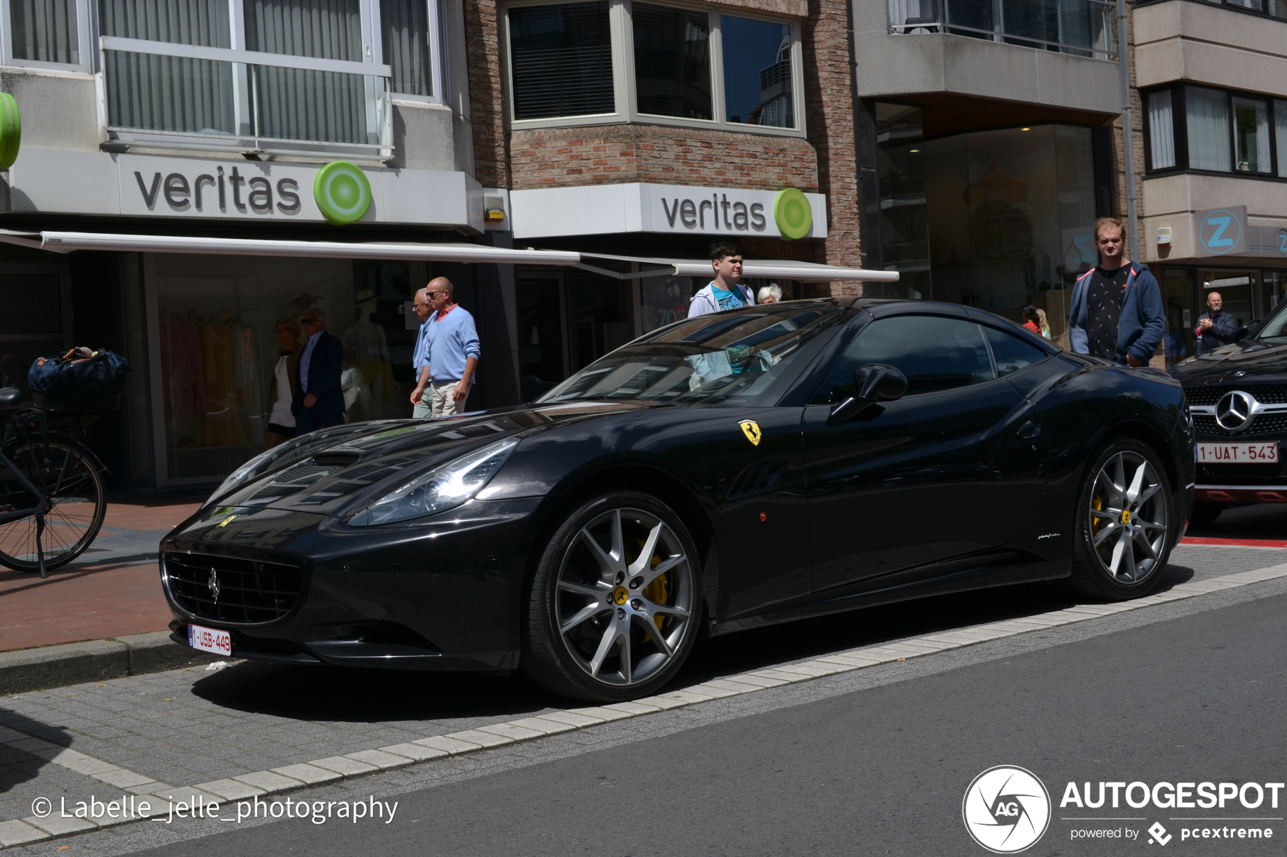 Ferrari California