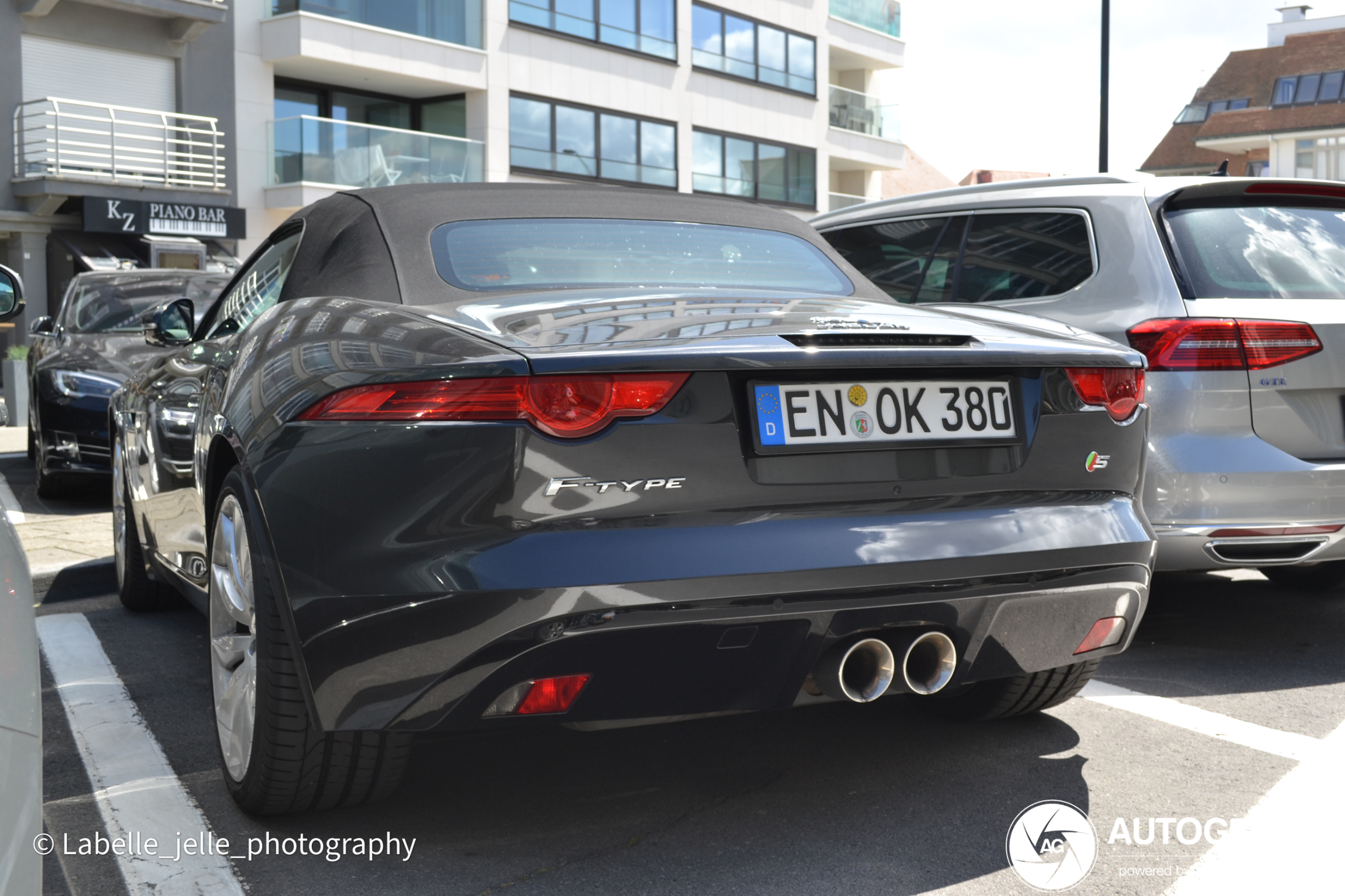 Jaguar F-TYPE S Convertible