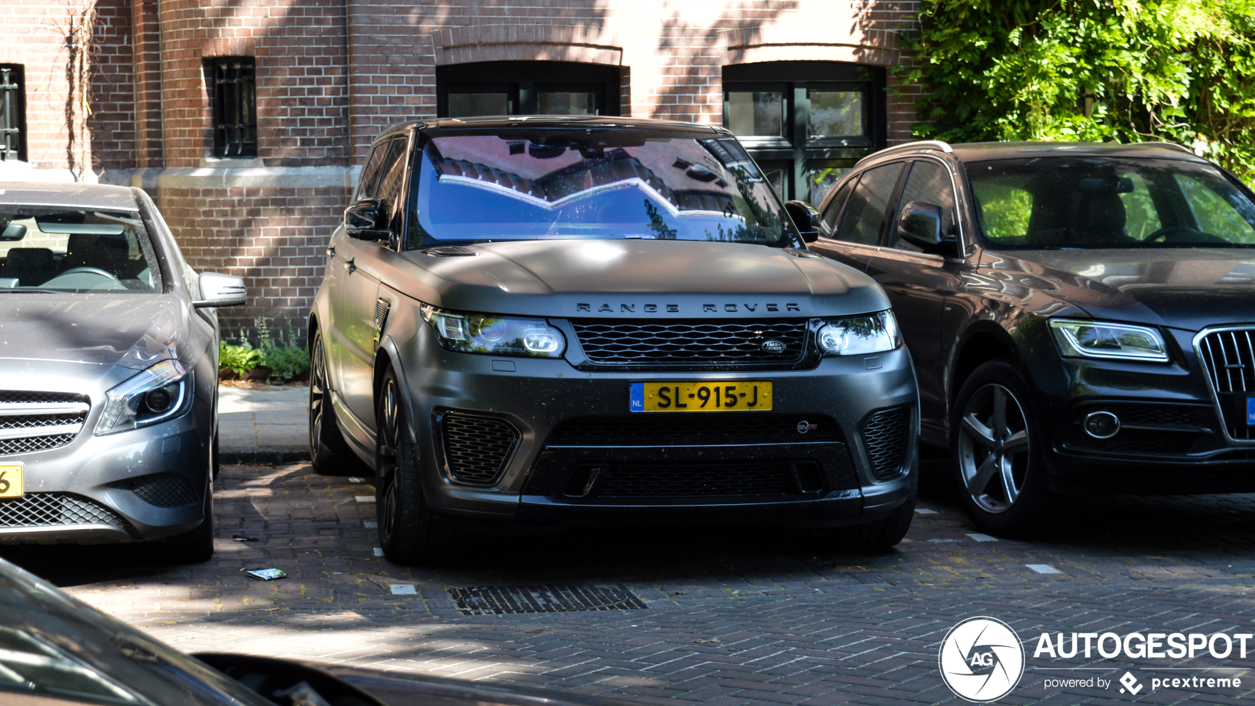 Land Rover Range Rover Sport SVR