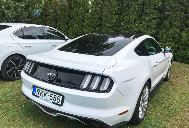 Ford Mustang GT 2015