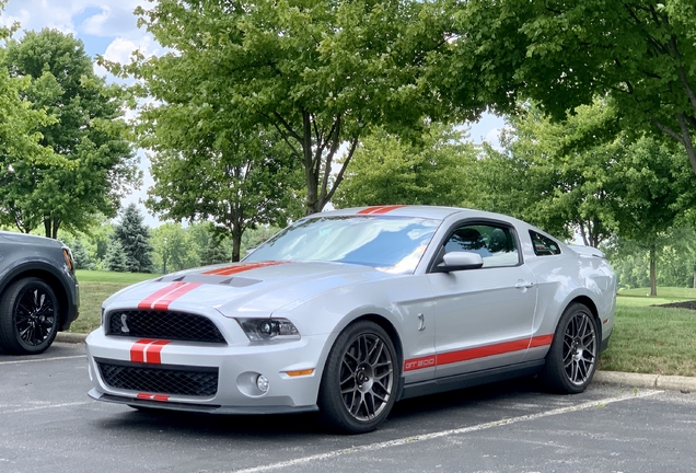 Ford Mustang Shelby GT500 2011