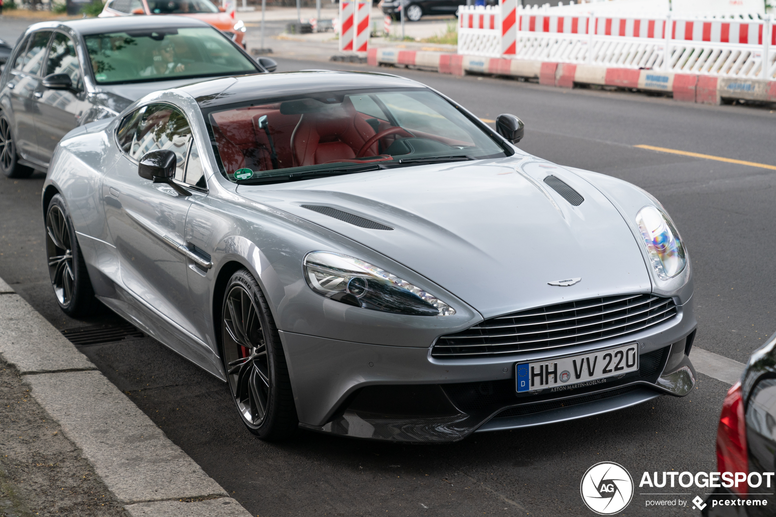 Aston Martin Vanquish 2013