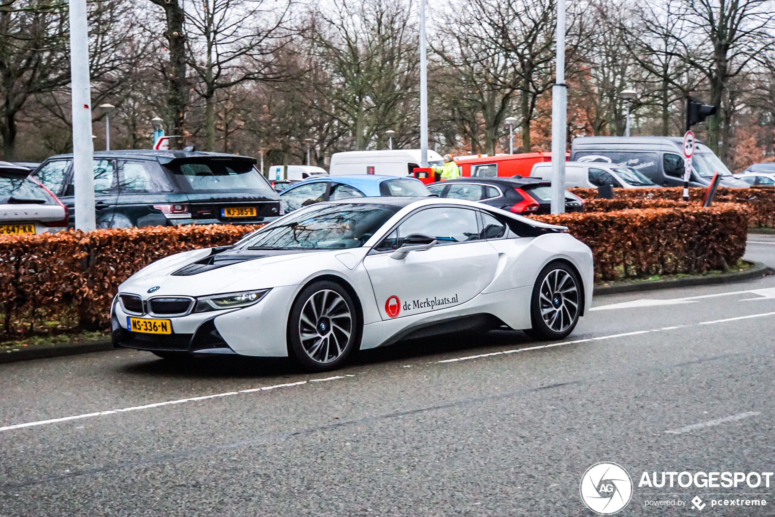 BMW i8