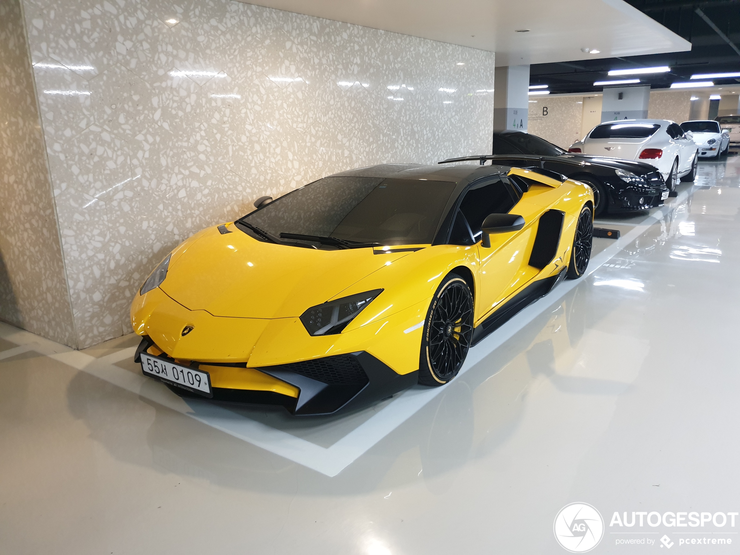 Lamborghini Aventador LP750-4 SuperVeloce Roadster