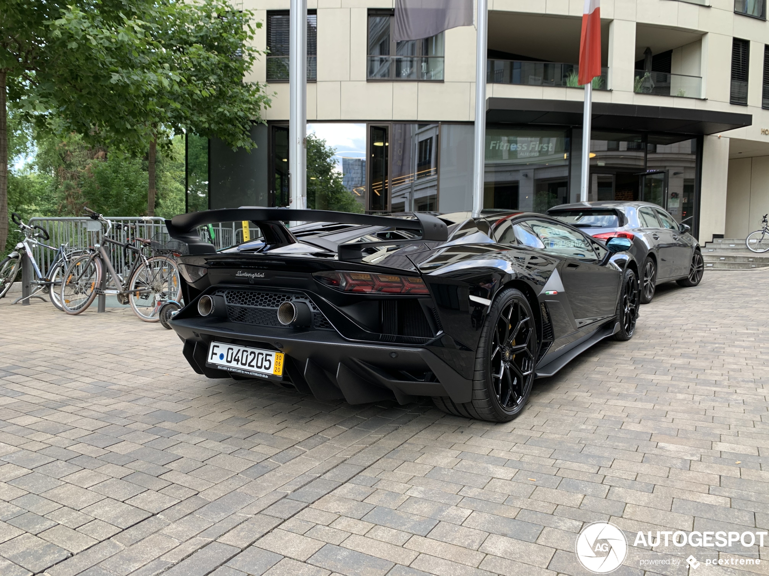 Lamborghini Aventador LP770-4 SVJ