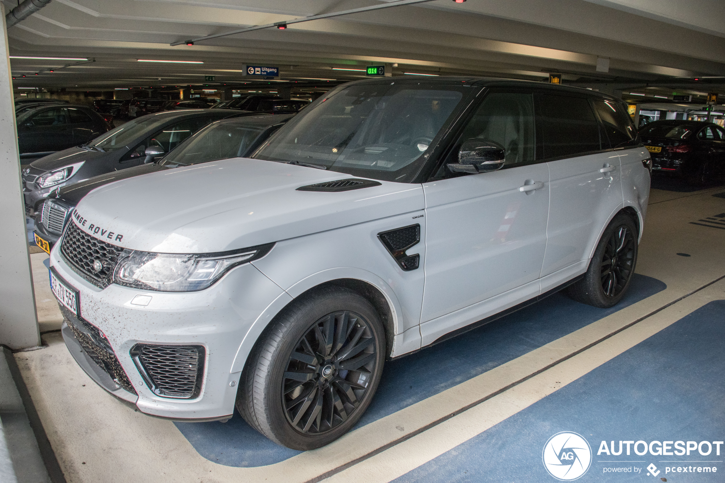 Land Rover Range Rover Sport SVR