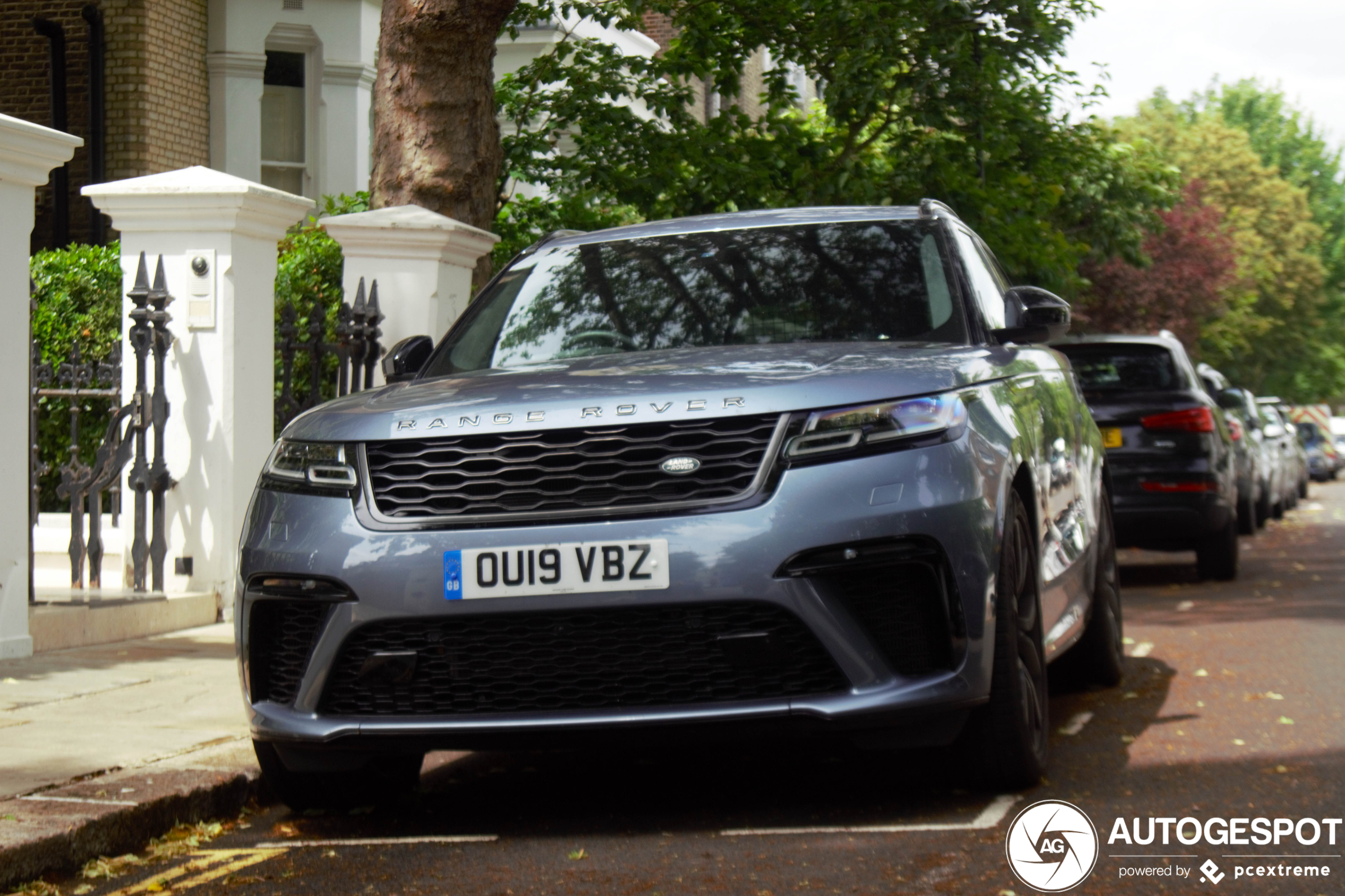 Land Rover Range Rover Velar SVAutobiography