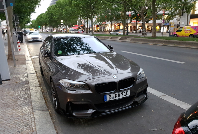 BMW M5 F10 2011