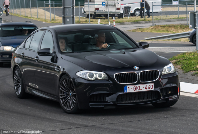 BMW M5 F10 2011