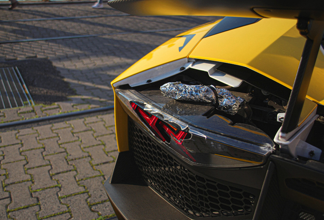 Lamborghini Aventador LP700-4 Roadster