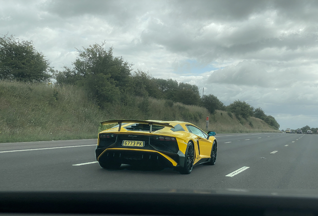 Lamborghini Aventador LP750-4 SuperVeloce