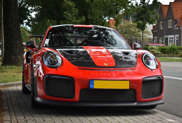 Porsche 991 GT2 RS Weissach Package