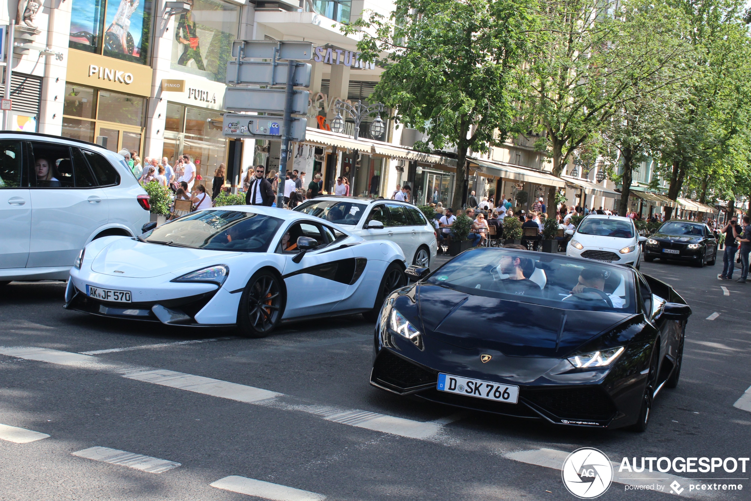 McLaren 570S