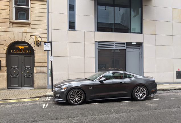 Ford Mustang GT 2015