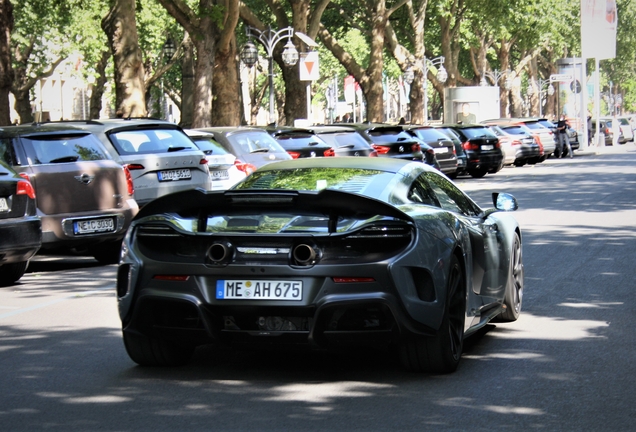 McLaren 675LT