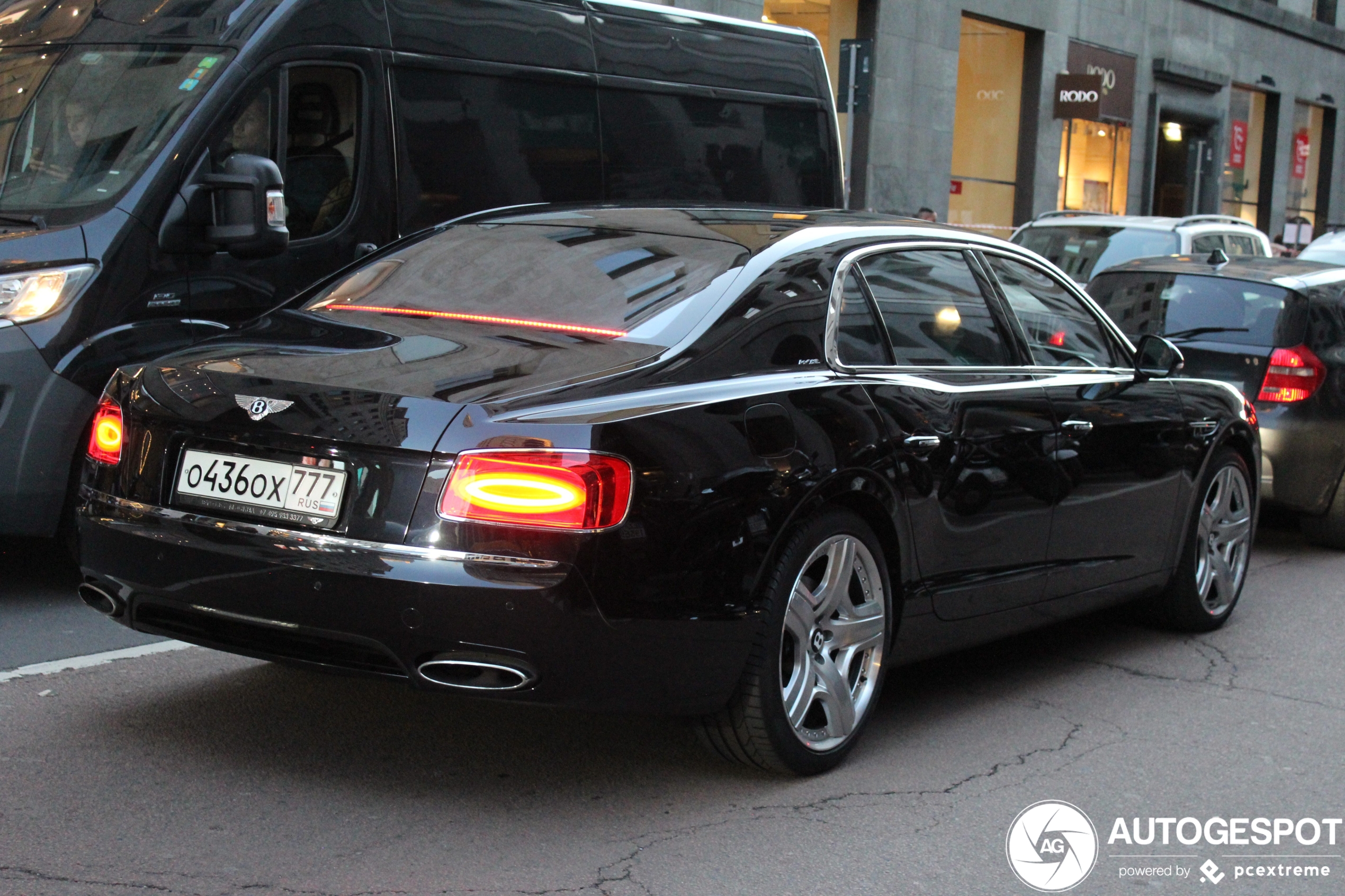 Bentley Flying Spur W12