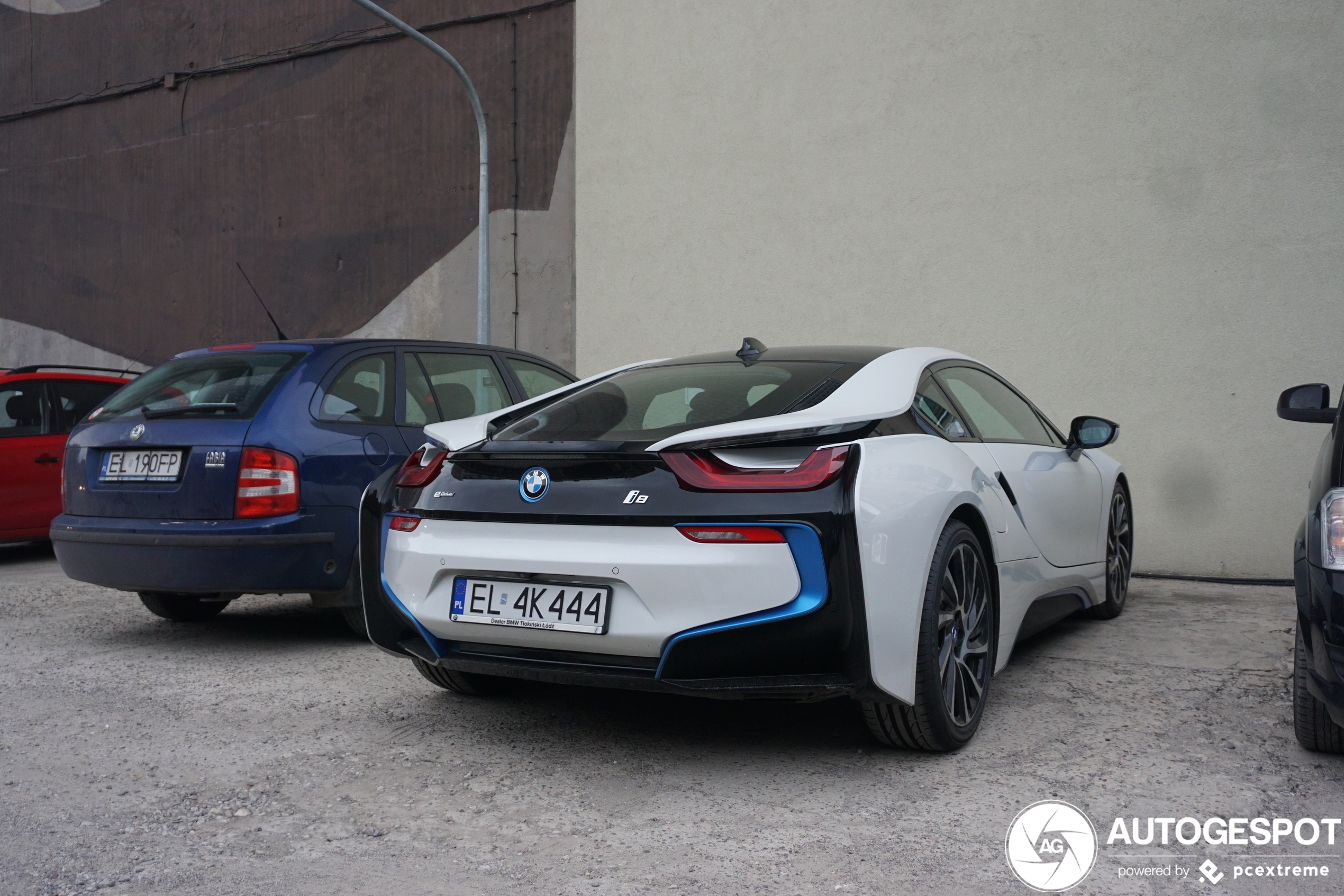 BMW i8