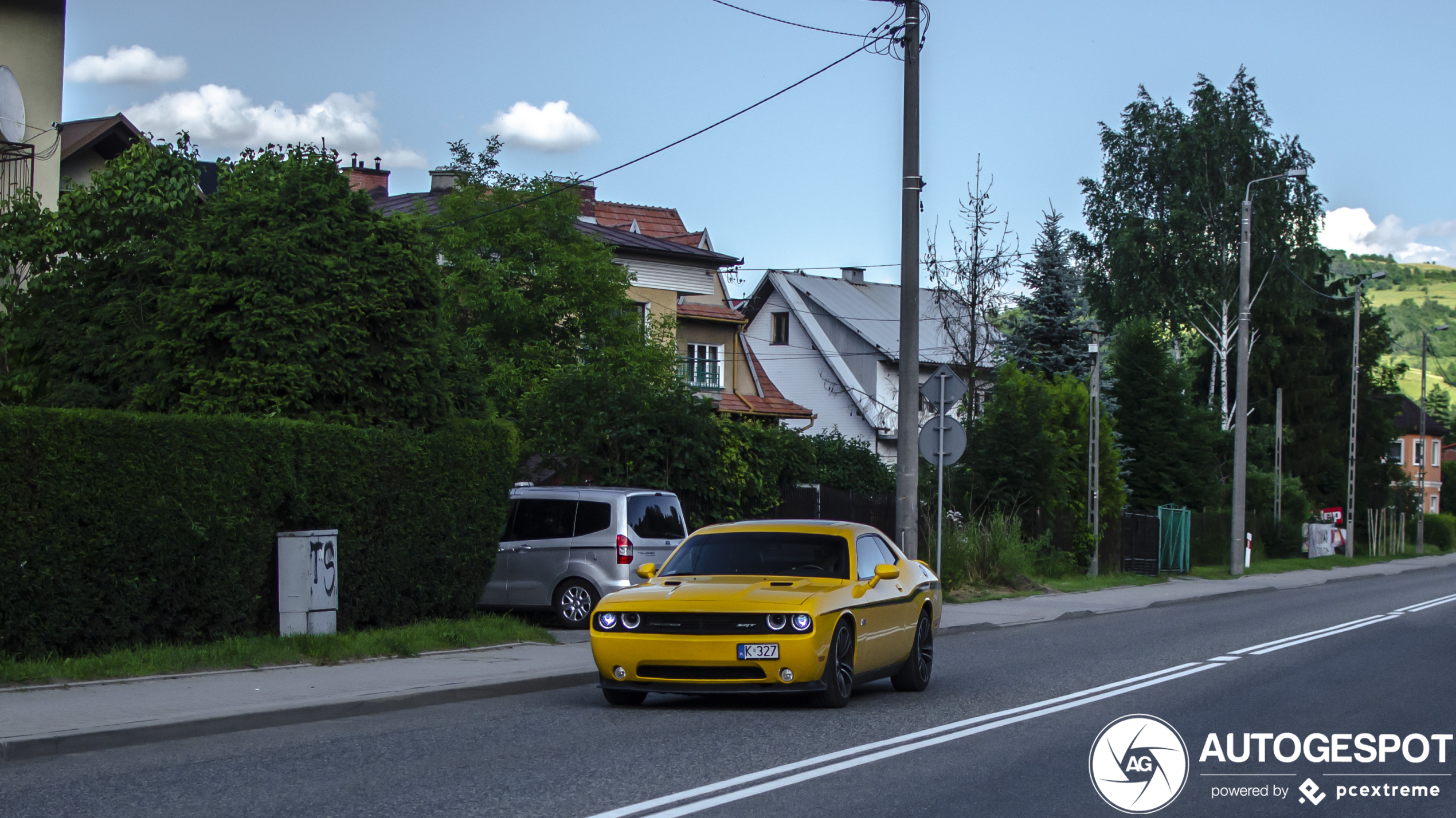 Dodge Challenger SRT-8 392 Yellow Jacket