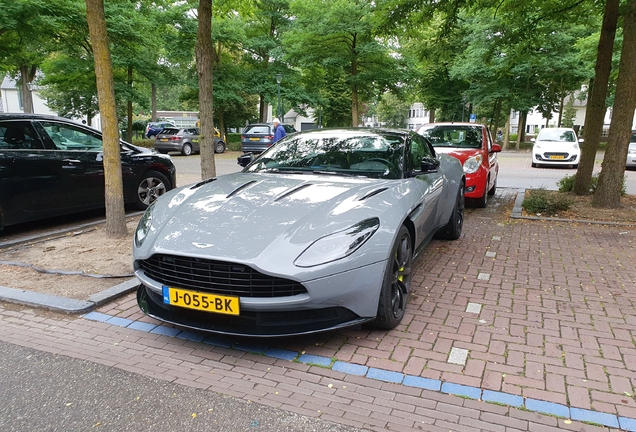 Aston Martin DB11 AMR