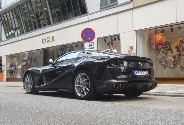 Ferrari 812 Superfast