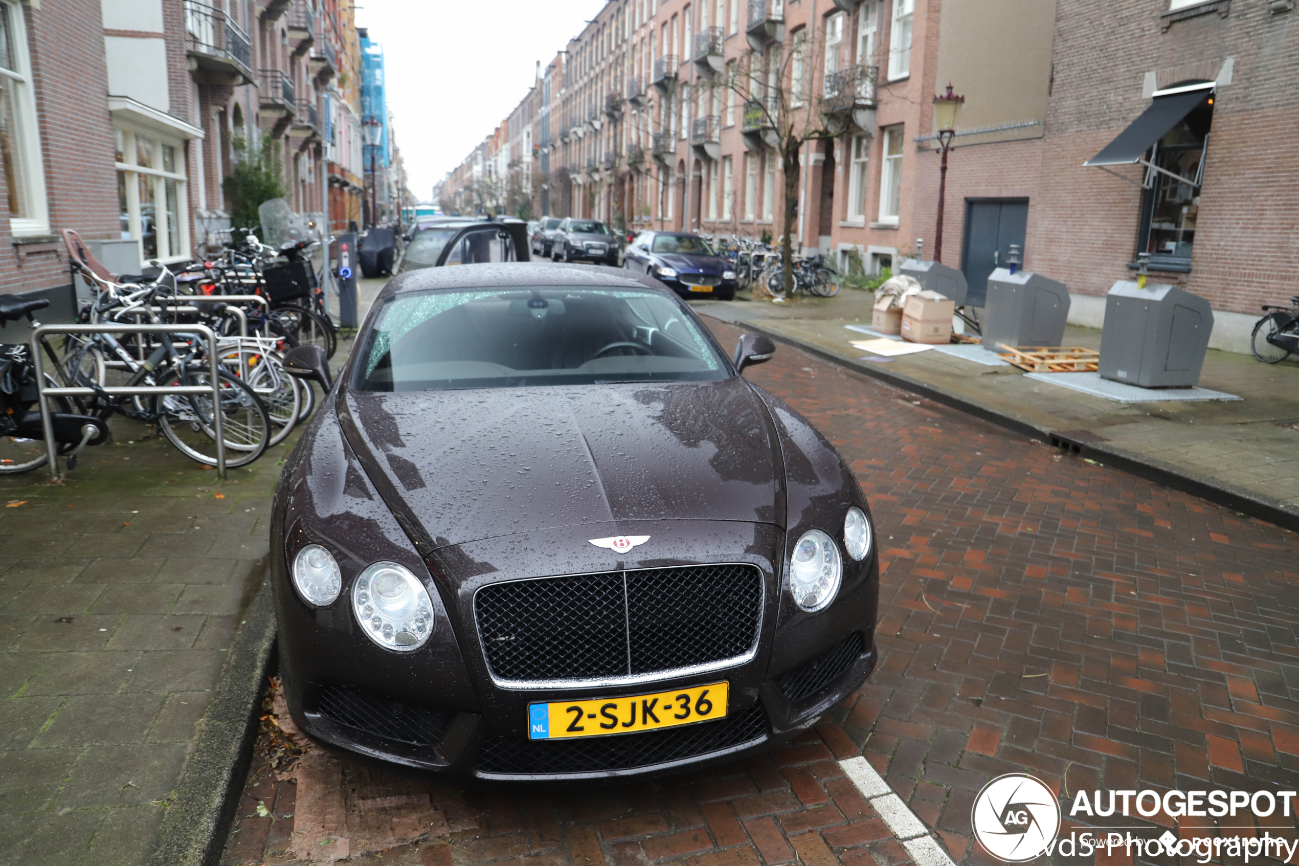 Bentley Continental GT V8