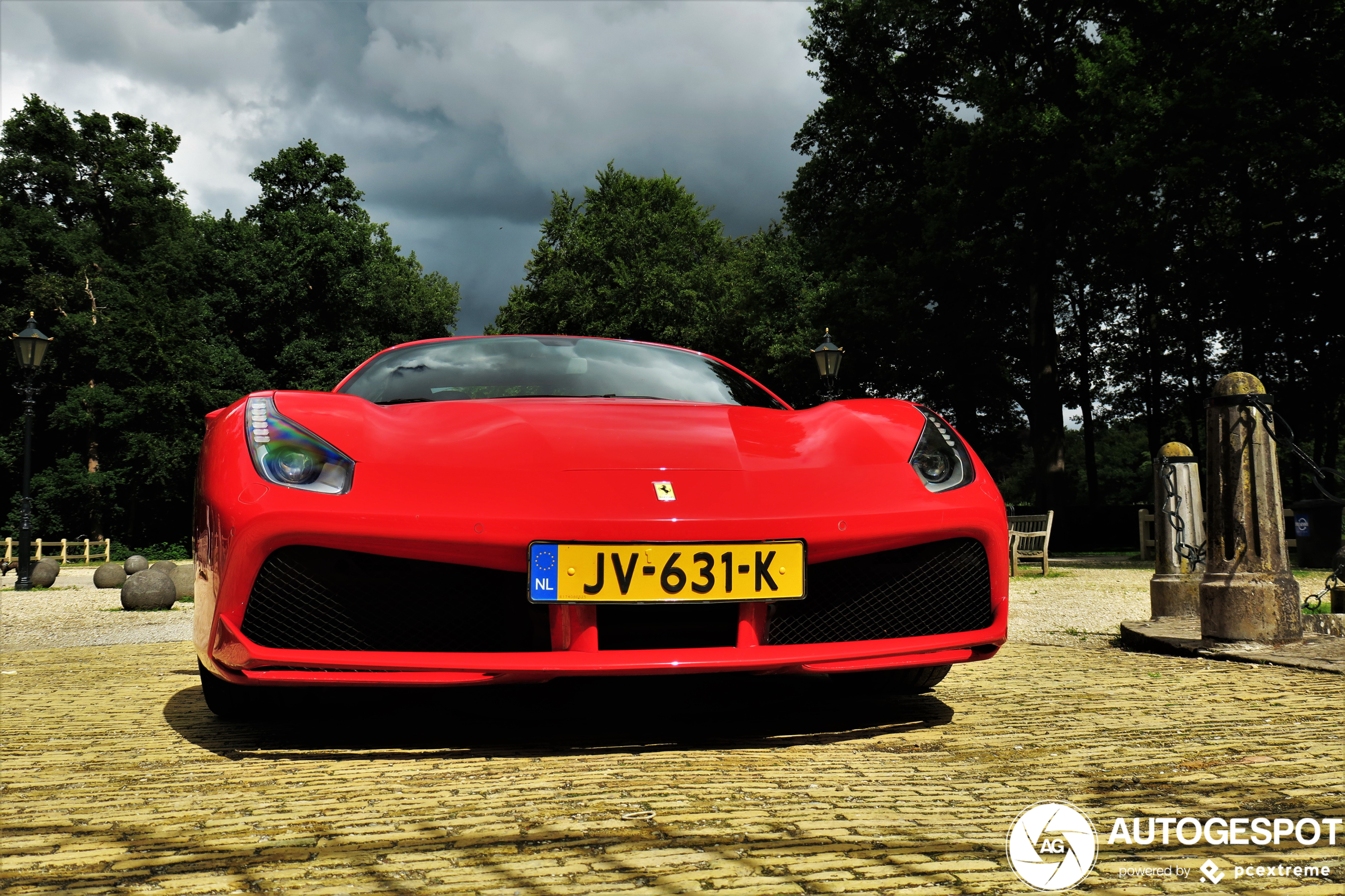 Ferrari 488 Spider