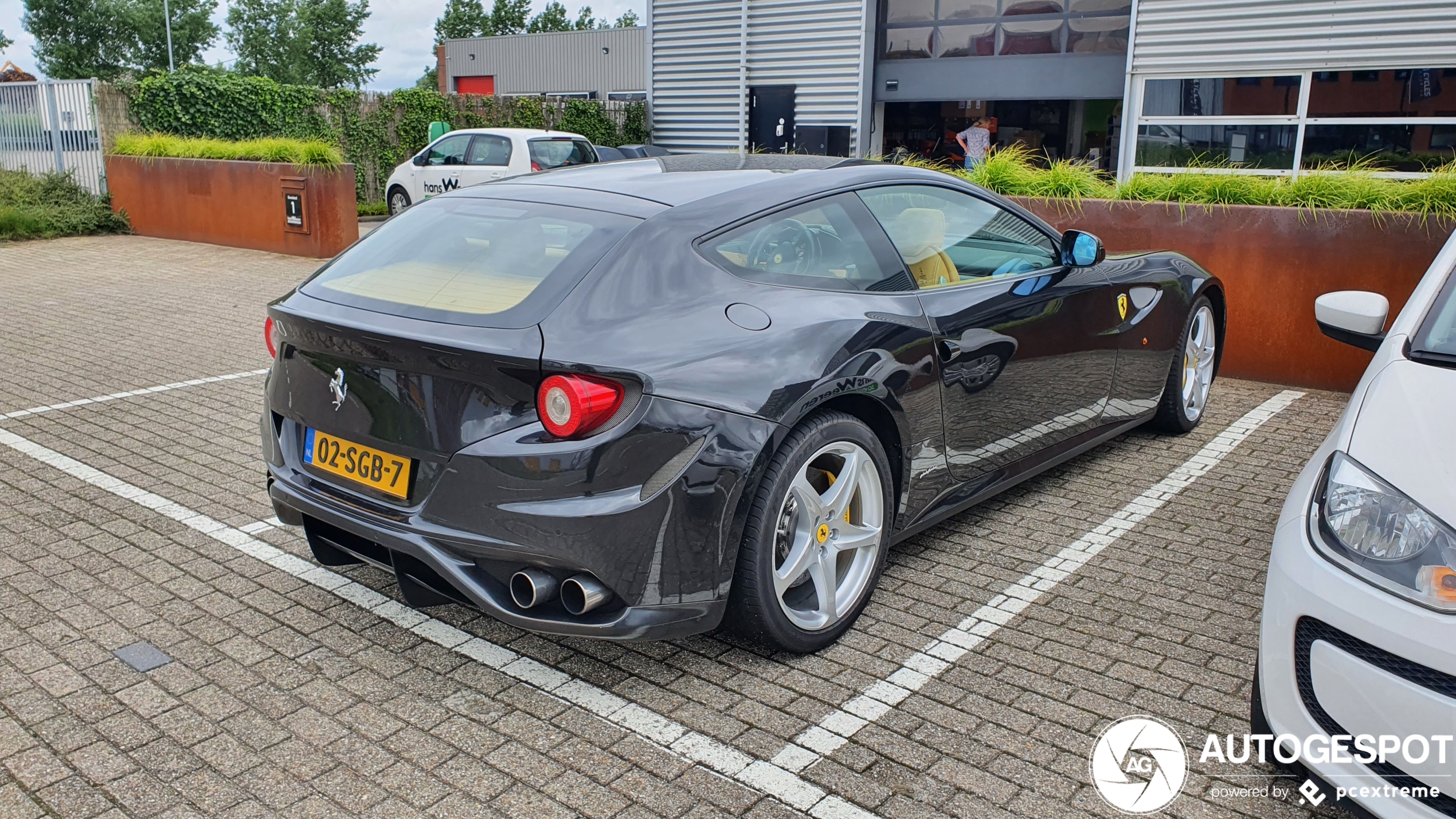 Ferrari FF