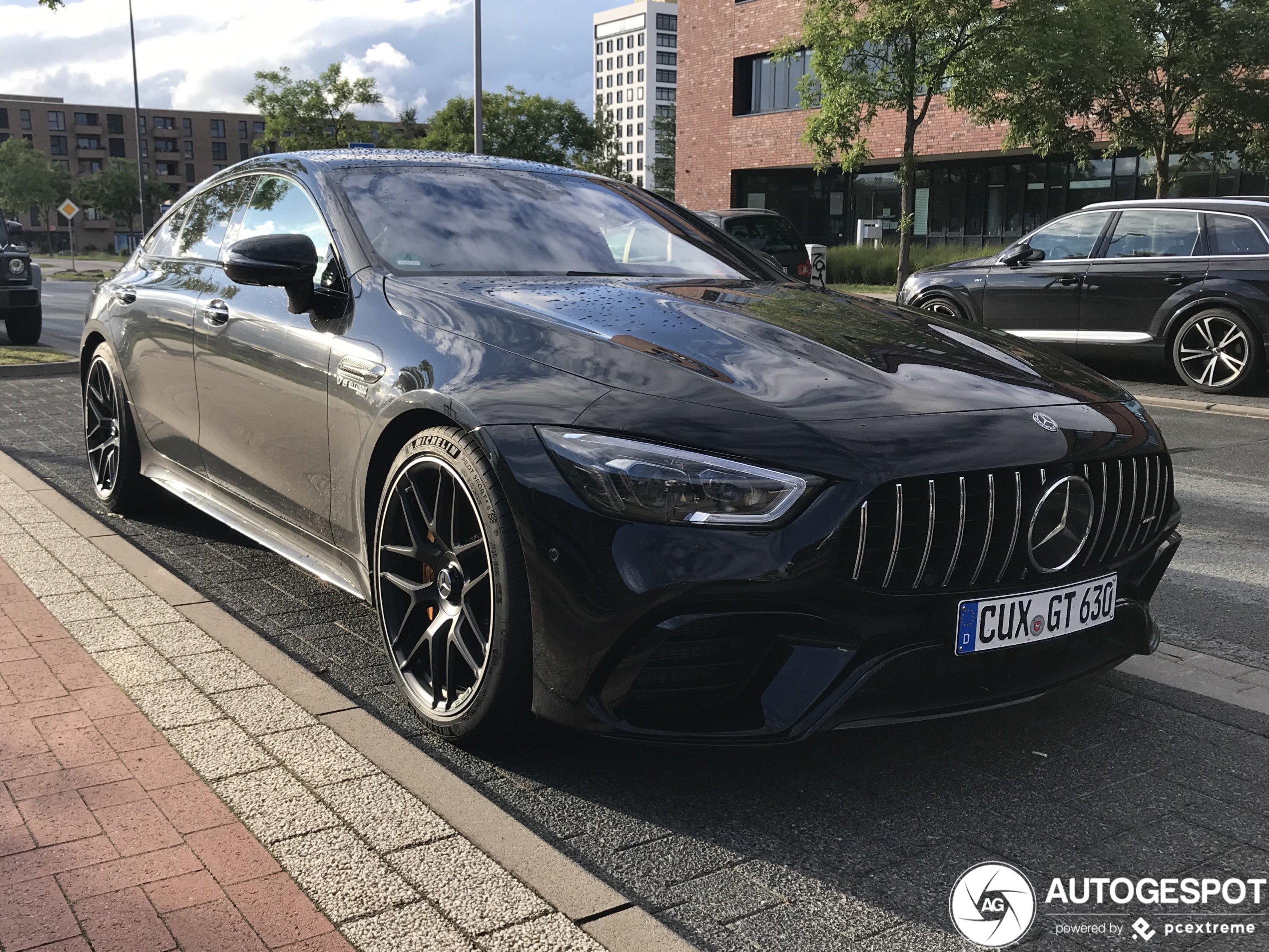 Mercedes-AMG GT 63 S X290