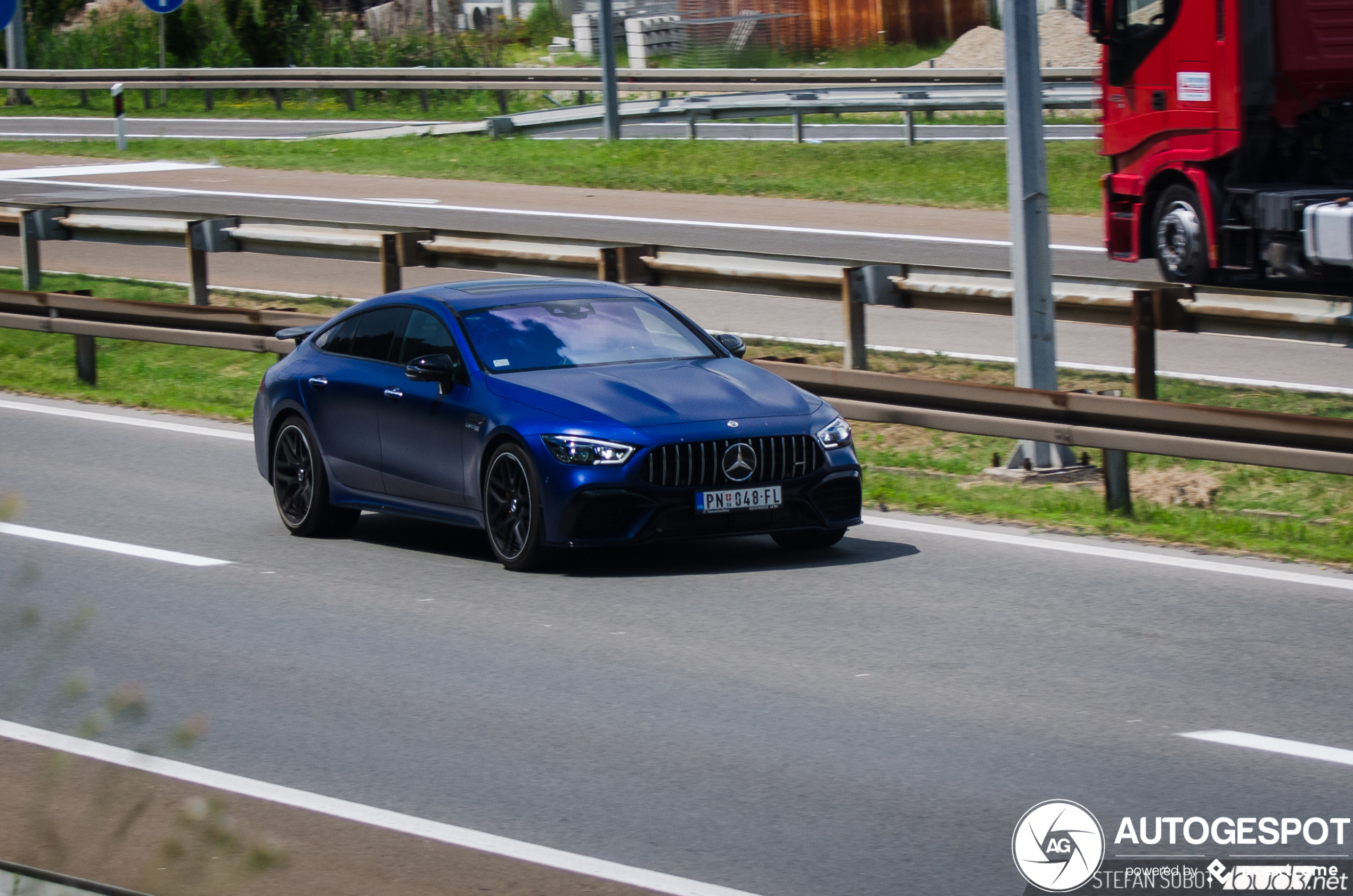 Mercedes-AMG GT 63 S X290