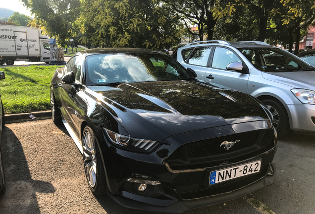 Ford Mustang GT 2015