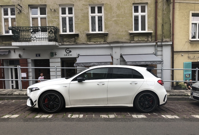 Mercedes-AMG A 45 S W177