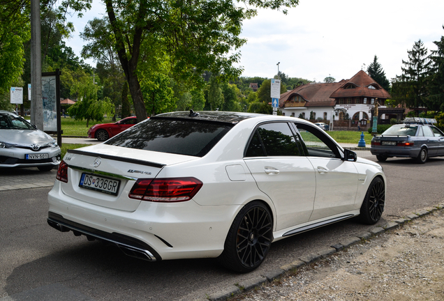 Mercedes-Benz E 63 AMG S W212