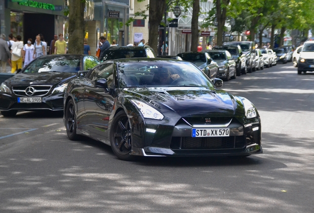 Nissan GT-R 2017 Track Edition