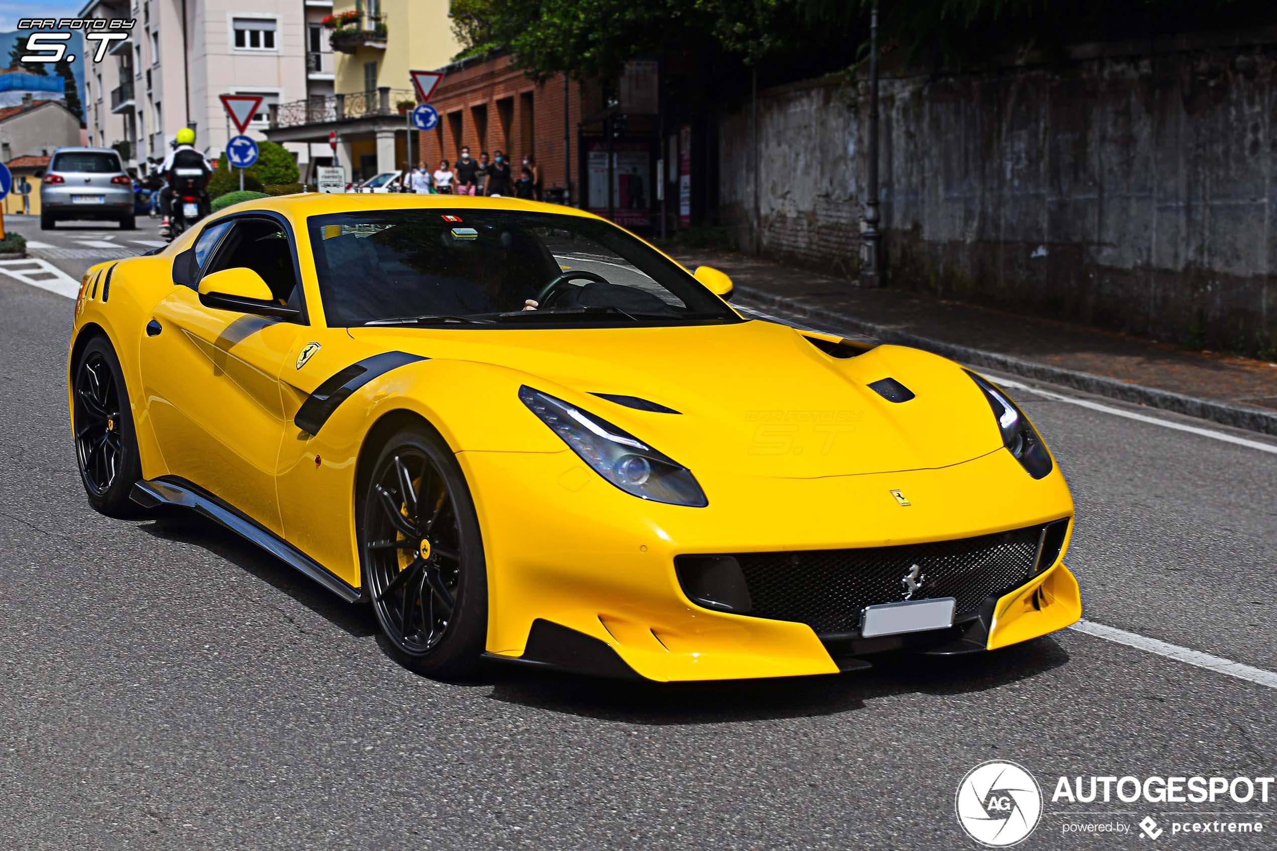 Ferrari F12tdf