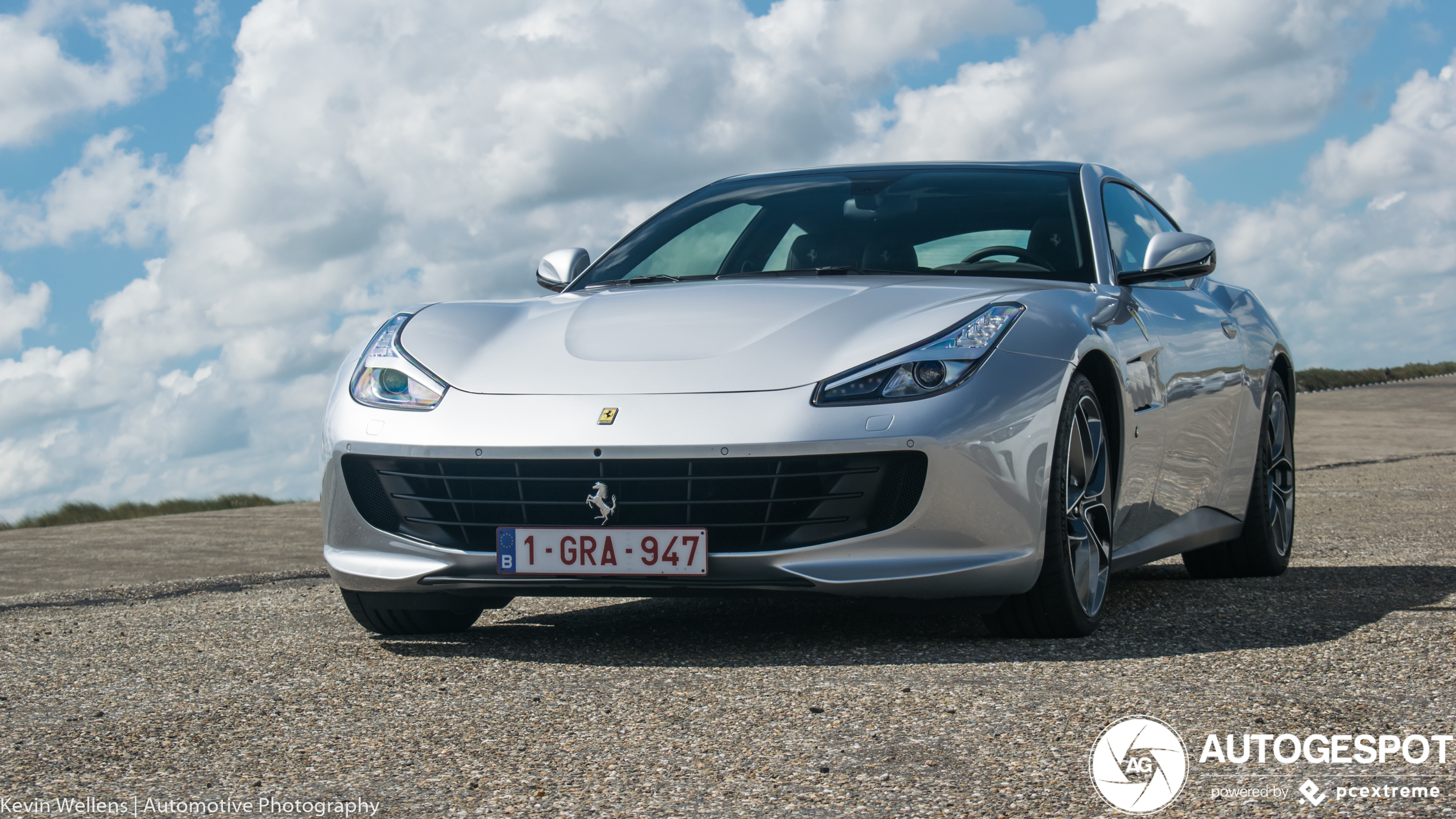 Ferrari GTC4Lusso T