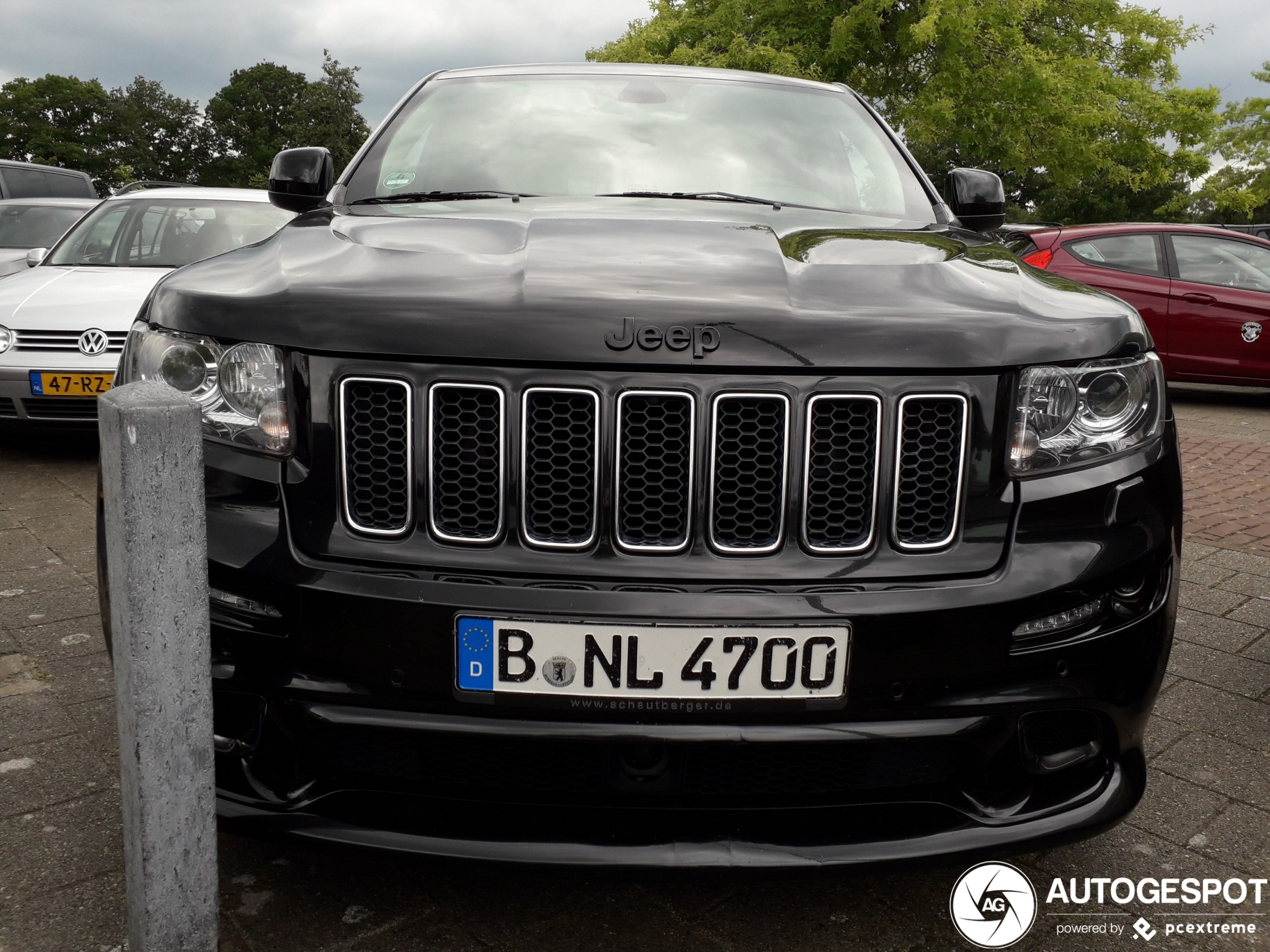 Jeep Grand Cherokee SRT-8 2012