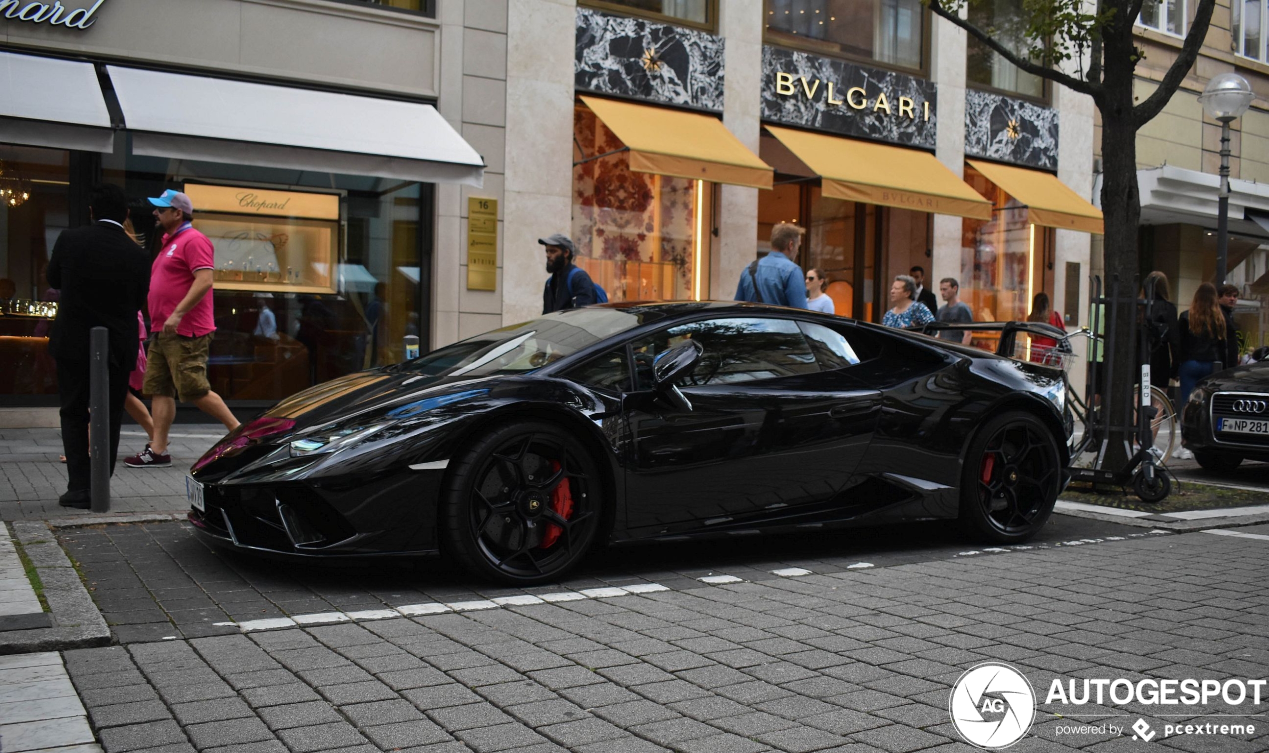 Lamborghini Huracán LP640-4 Performante