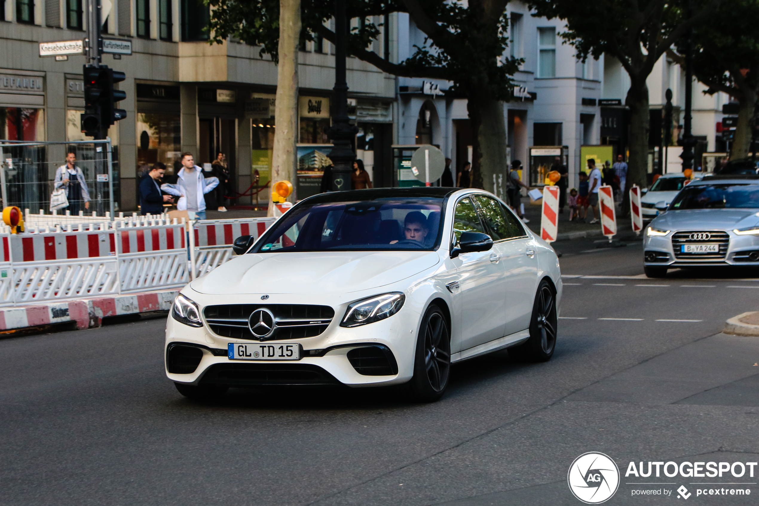 Mercedes-AMG E 63 S W213