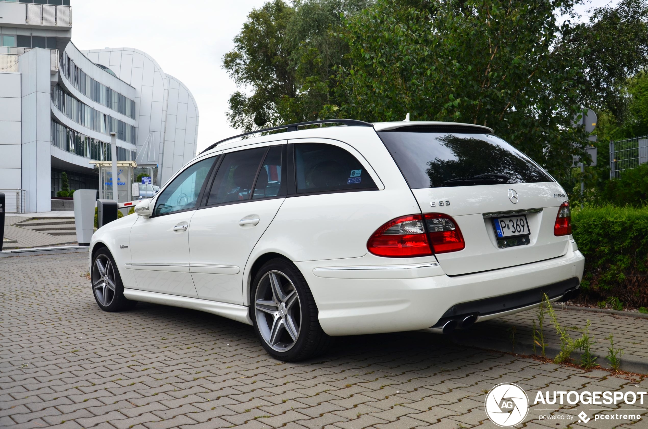 Mercedes-Benz E 63 AMG Combi