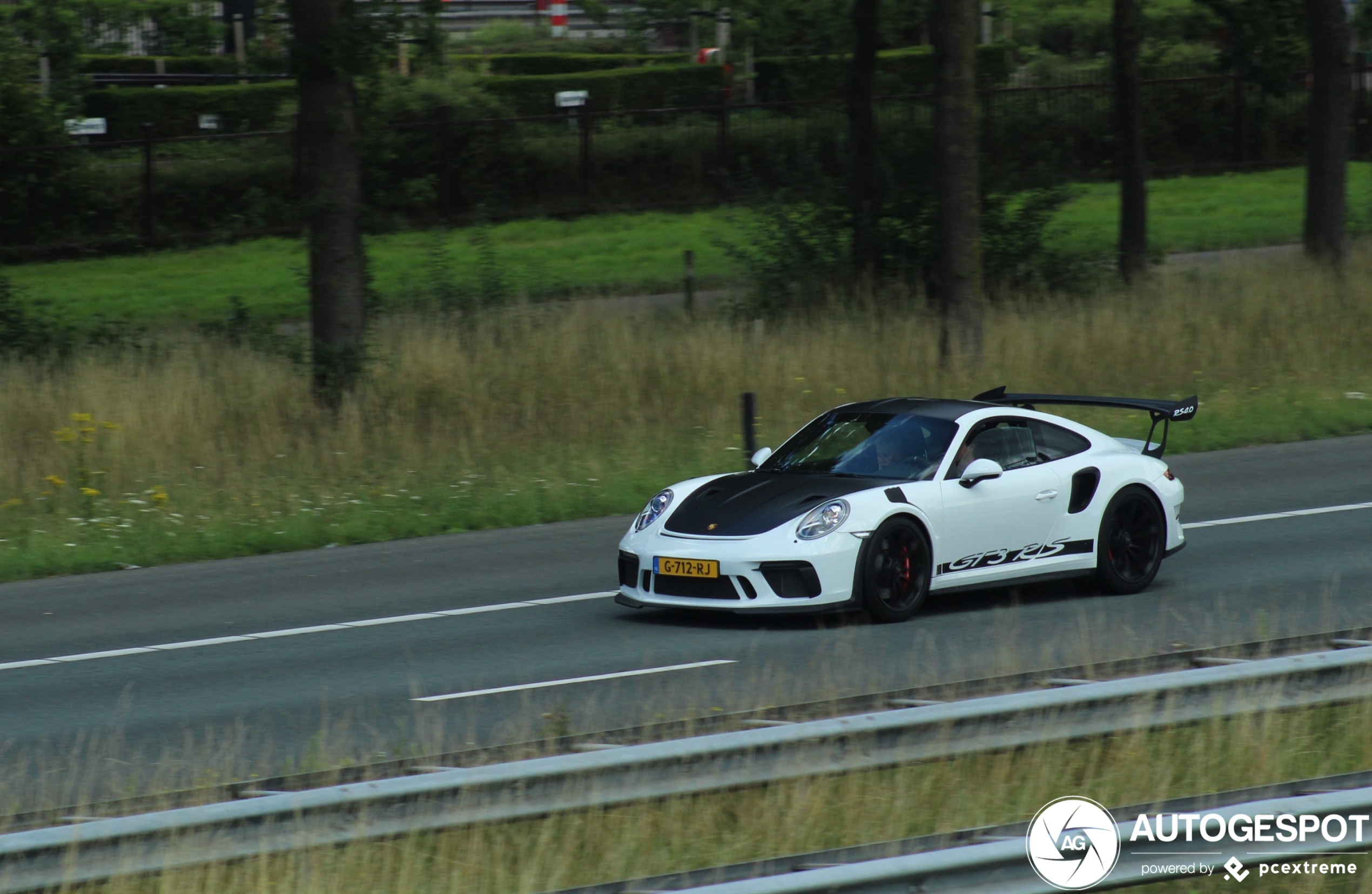 Porsche 991 GT3 RS MkII Weissach Package