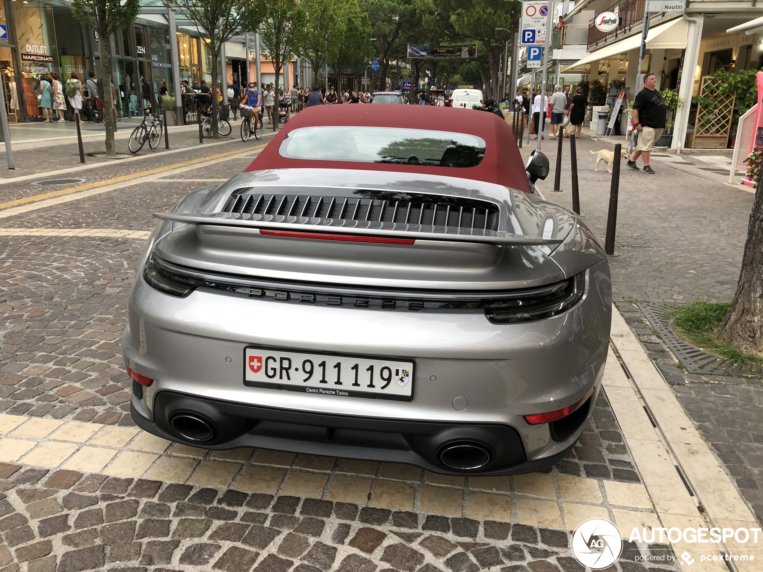 Porsche 992 Turbo S Cabriolet