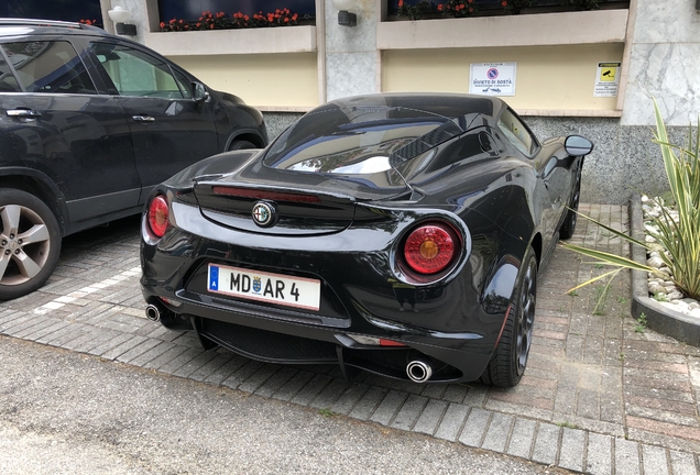 Alfa Romeo 4C Coupé