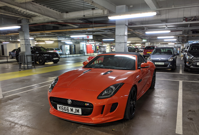 Jaguar F-TYPE S Convertible