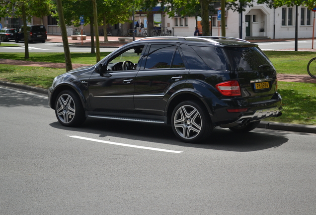 Mercedes-Benz ML 63 AMG W164 2009