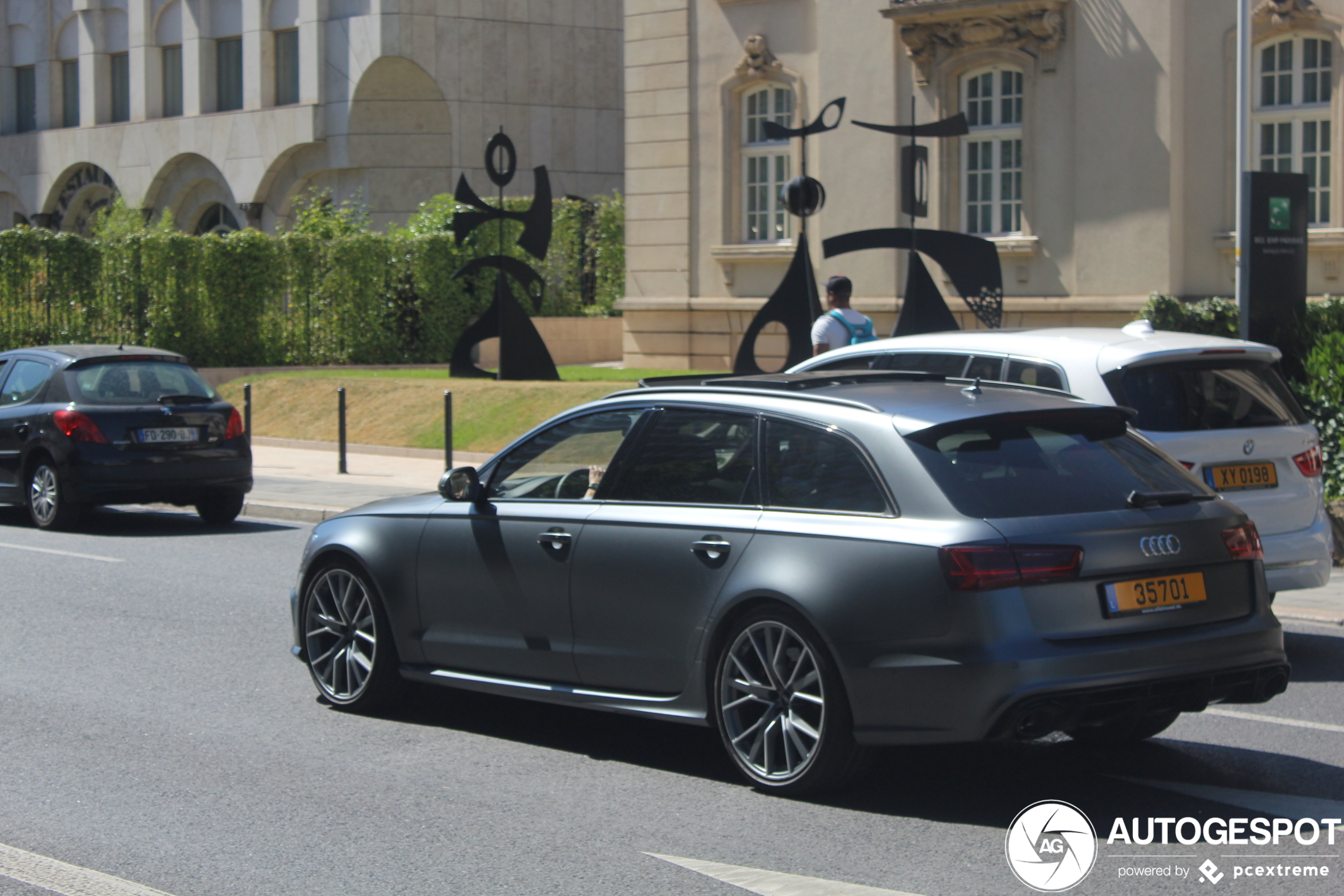 Audi RS6 Avant C7 2015