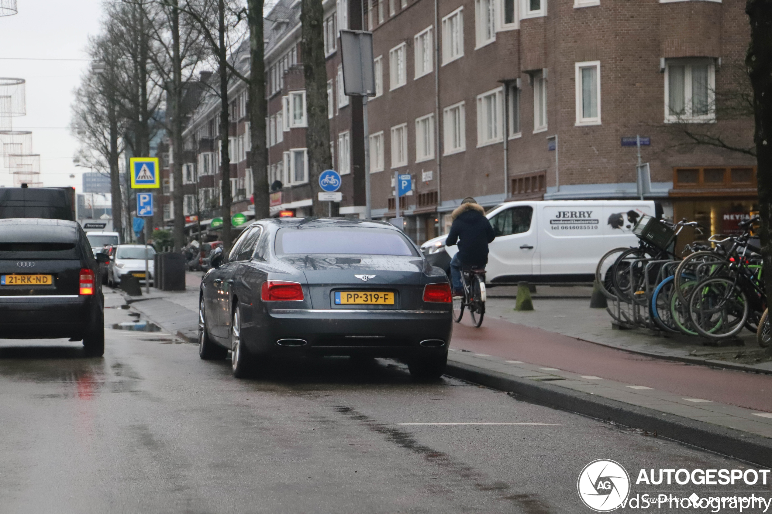 Bentley Flying Spur W12