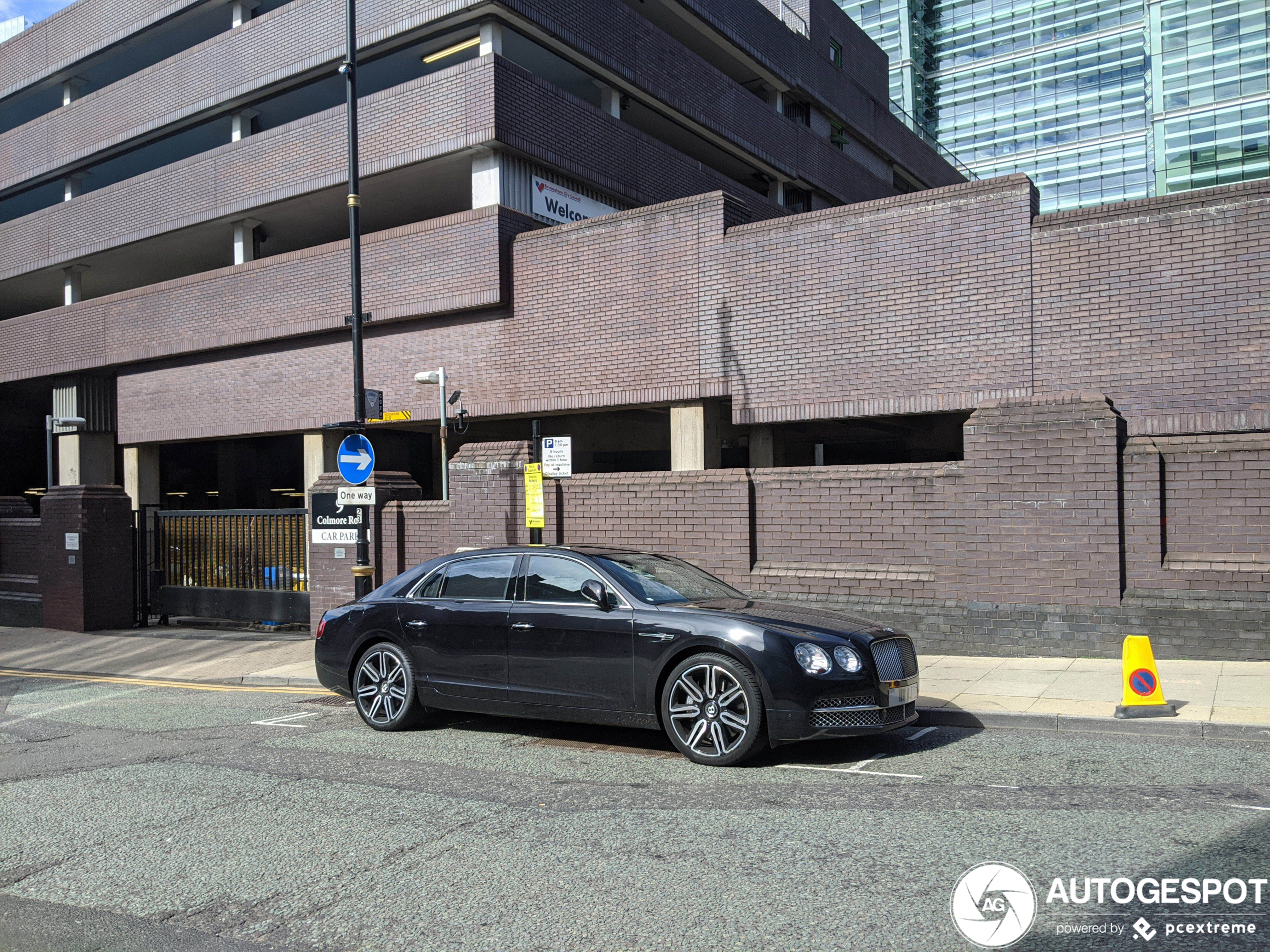 Bentley Flying Spur W12