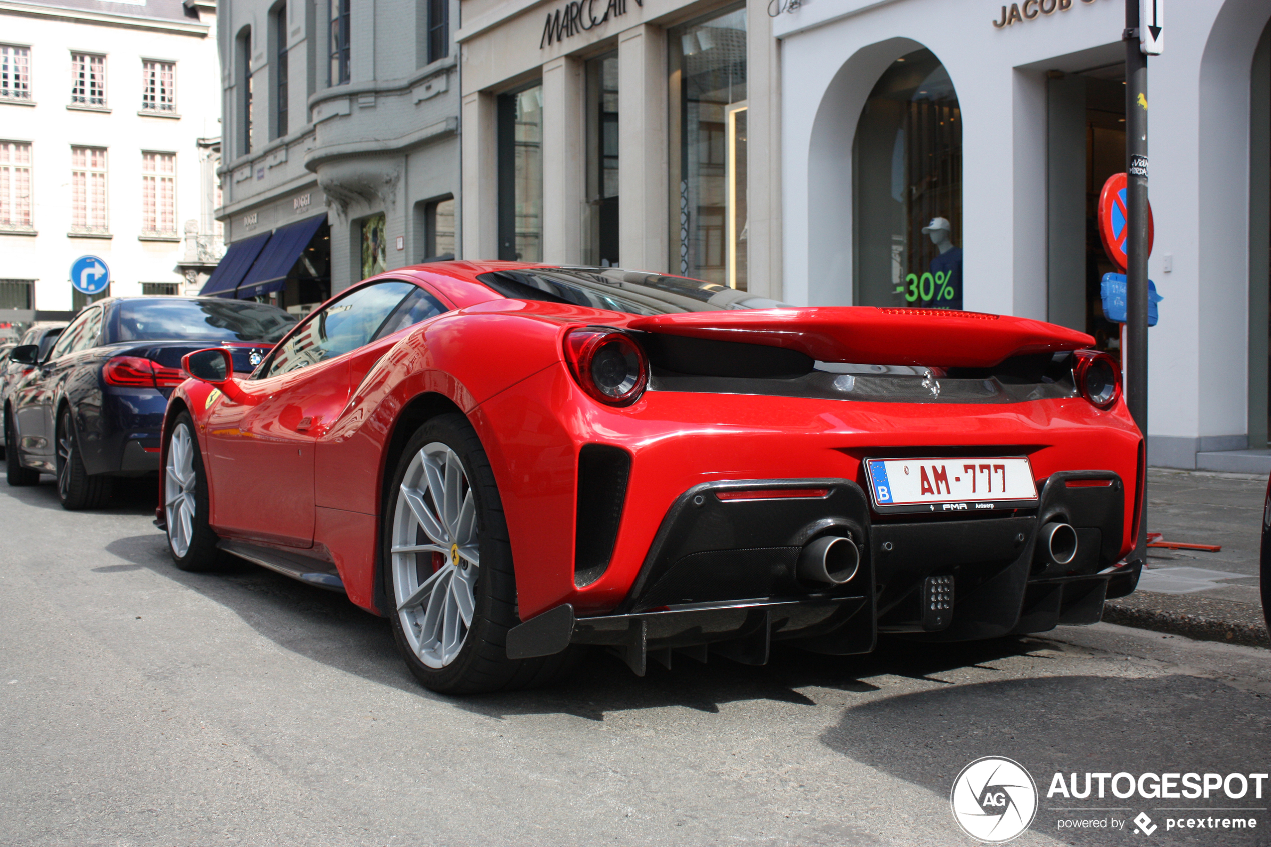 Ferrari 488 Pista