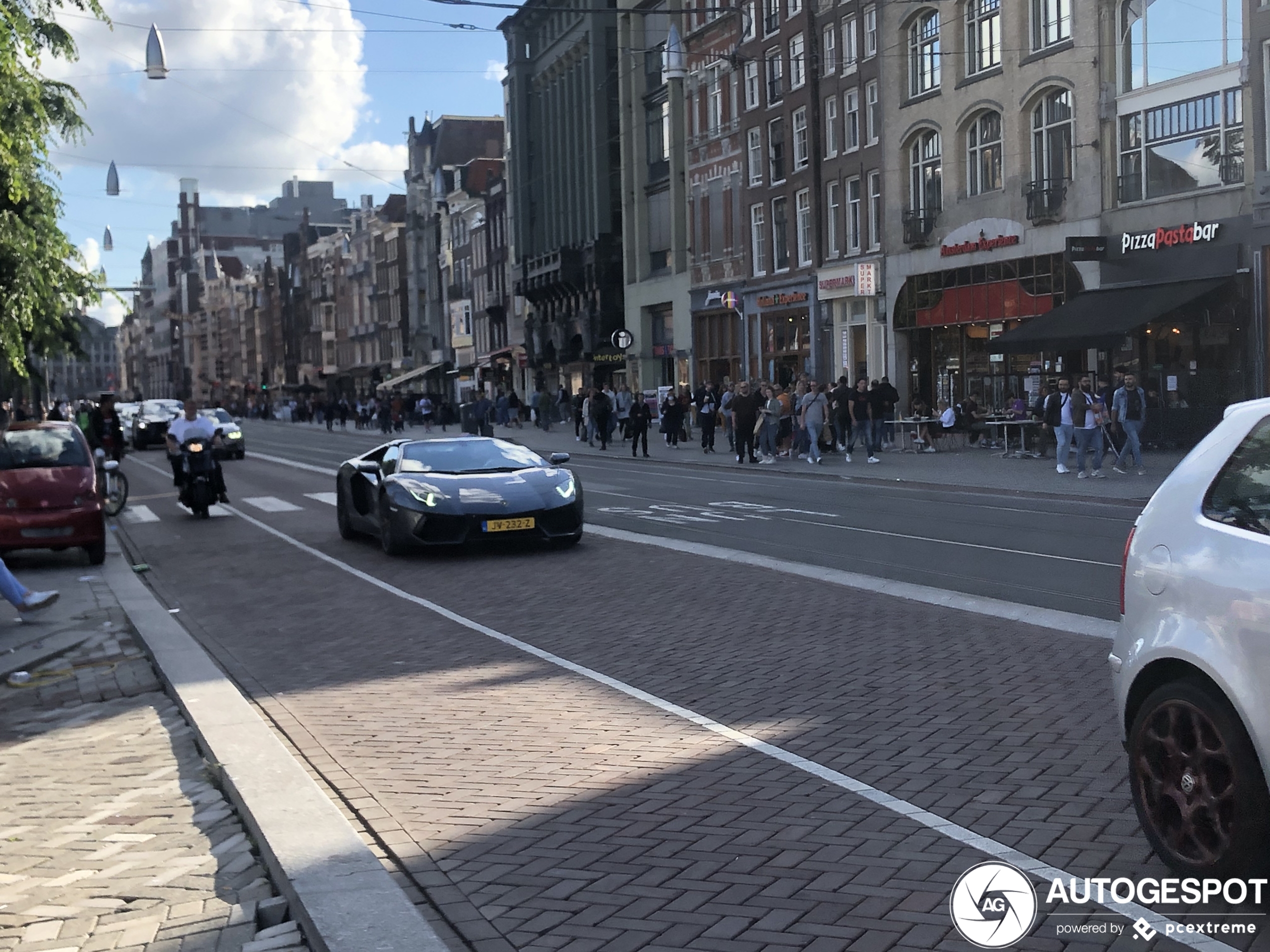 Lamborghini Aventador LP700-4 Roadster